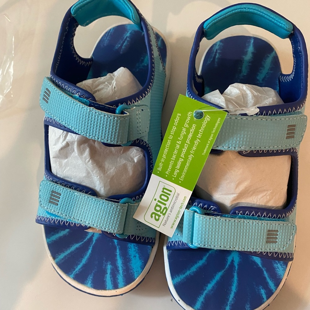 Lands End Girls sandals - size 13
